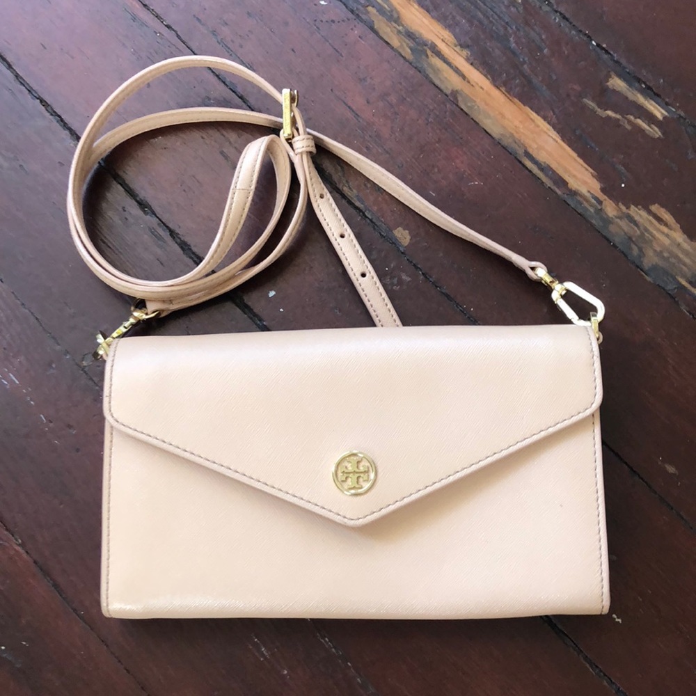 Tory Burch Robinson expandable clutch crossbody - Picture 2 of 4